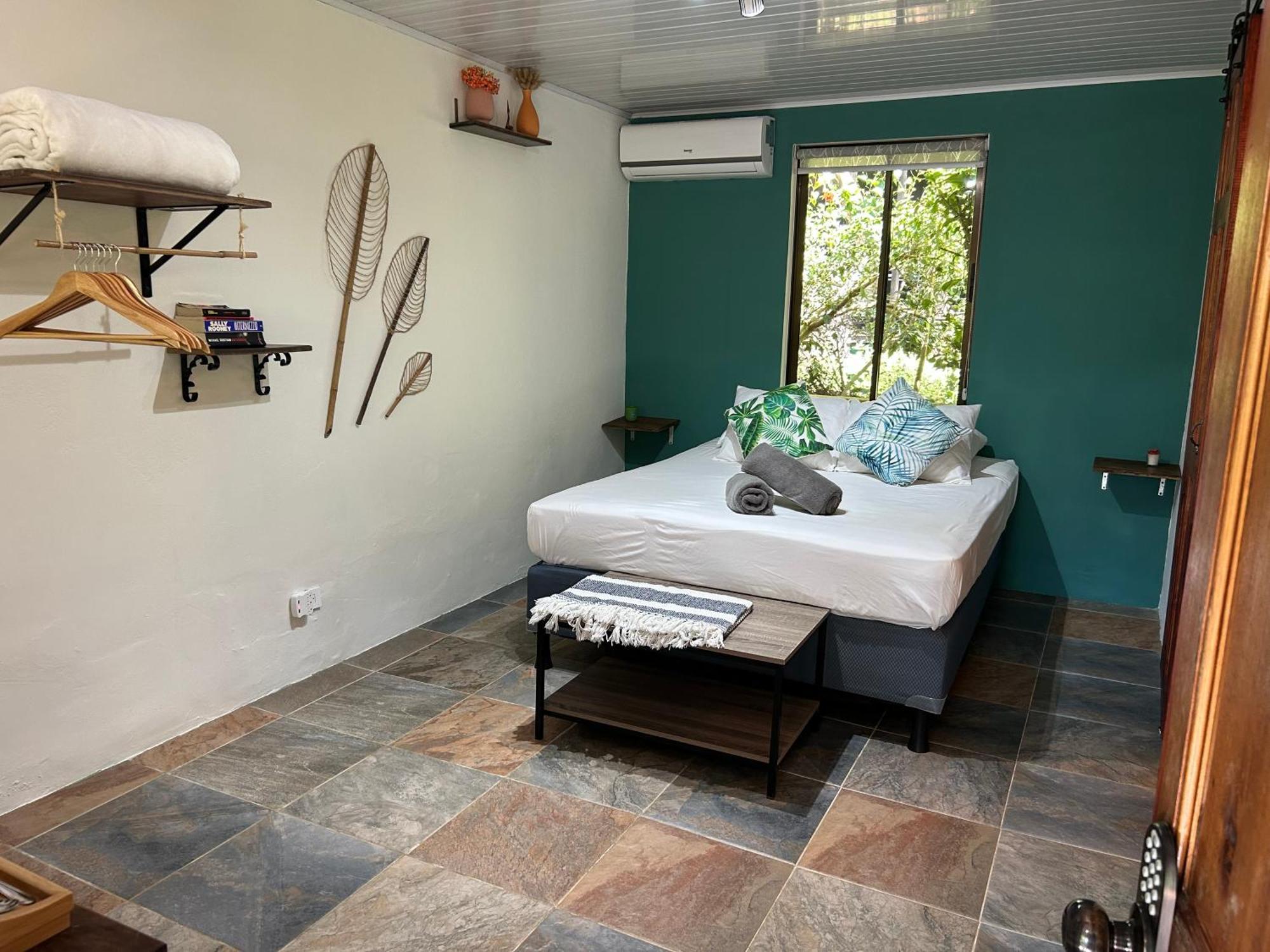 Hotel Boutique River Front At La Junta
